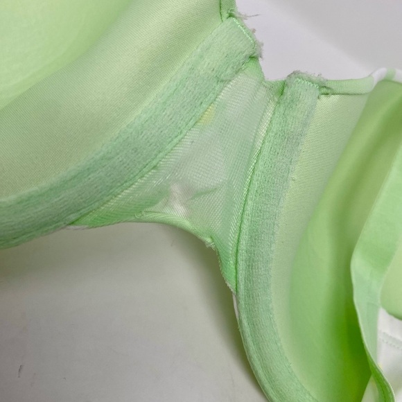 Bundle of Women’s Bras Size 38C - Picture 7 of 9